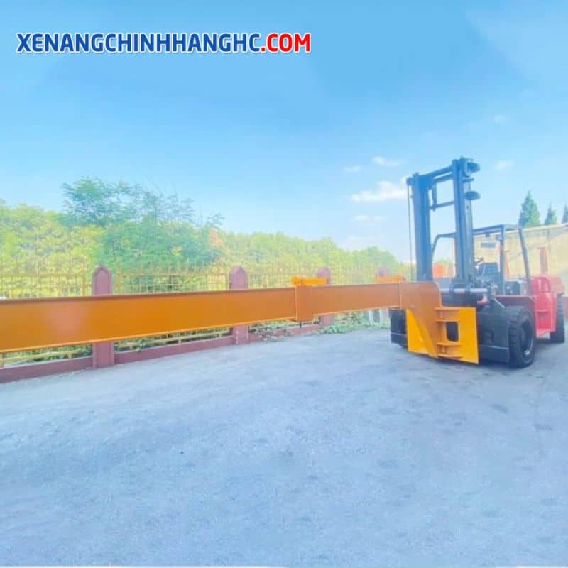 xe nâng gắp kính
