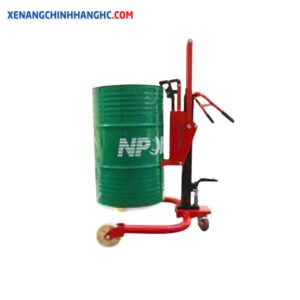 Xe nâng kẹp phuy