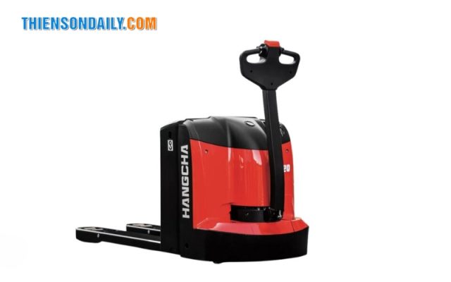 Xe nâng chạy điện