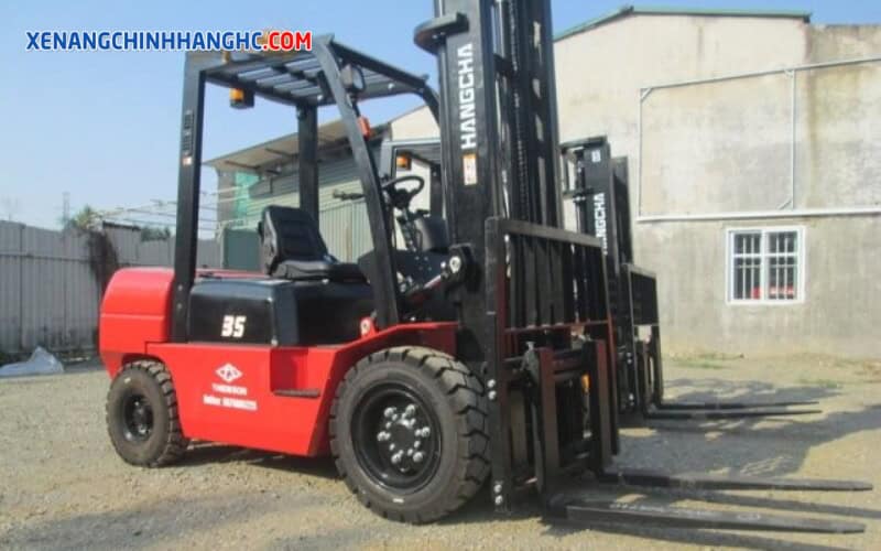 xe nang dau 3 5 tan 9