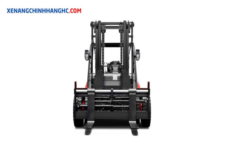 Xe nâng dầu 8 tấn
