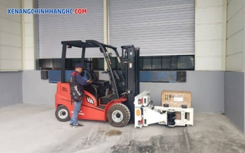 xe nâng điện không nâng hạ được