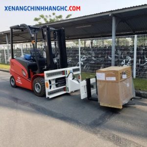 xe nâng càng xoay 180 độ