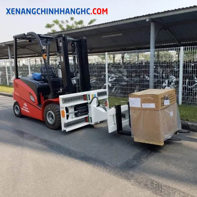 xe nâng càng xoay 180 độ