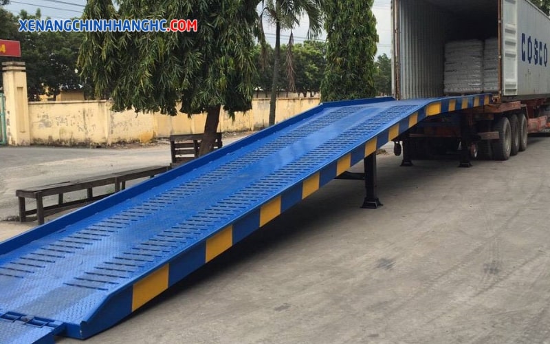 Cầu xe nâng