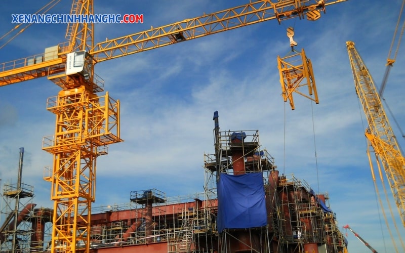 Thiết bị nâng hạ