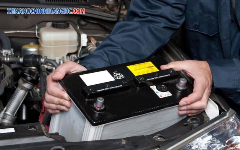 cách phục hồi bình ắc quy khô